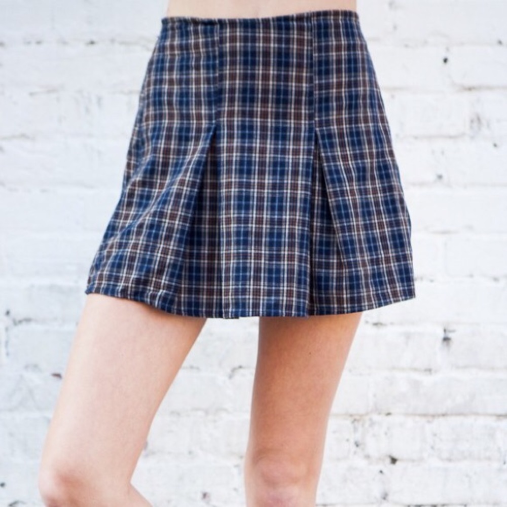 Brandy Melville kaitlee skirt